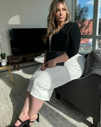 7 Ways to Engage with Emma.St.James OnlyFans Content