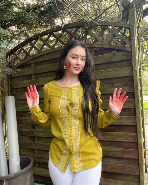 Fiona Allison Wiki Biography Age Height Weight Family Boyfriend Fiona Allison Wiki Biography Age Height Weight Family Boyfriend