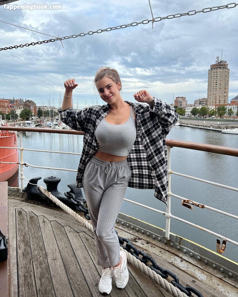 Fiona Nude Onlyfans Leaks Sexy Center Fiona Nude Onlyfans Leaks Sexy Center