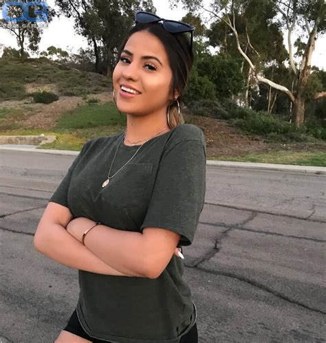 Jackie Figueroa Nudes: Unveiling the Truth Behind the Search