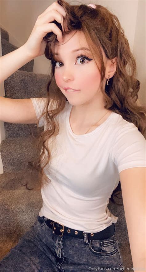 Kellymay18vip OnlyFans: Exclusive Content and Updates